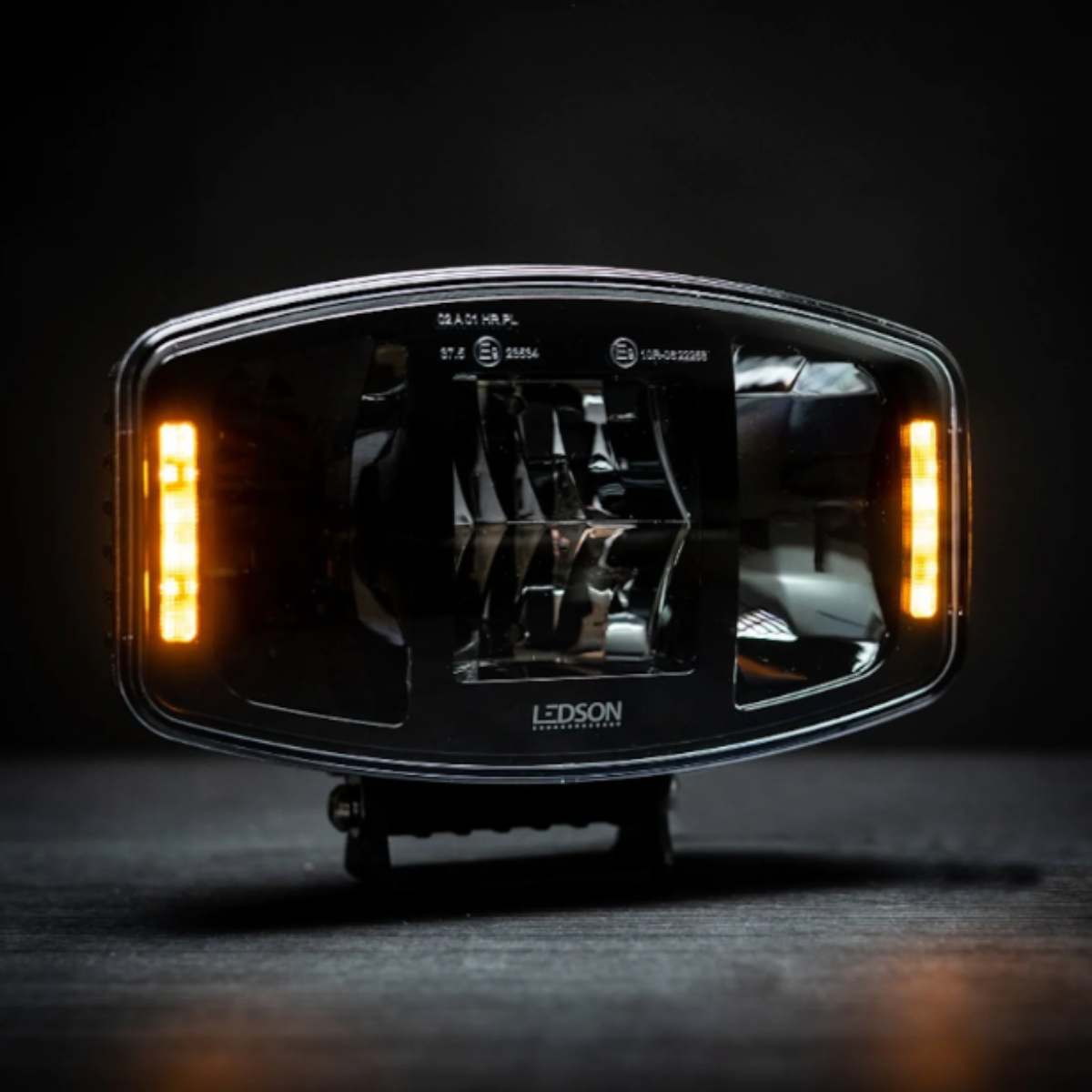 Orion10+ LedSon Spotlight with White | Yellow Position light