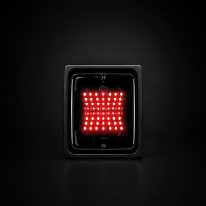 |STRANDS| SQUARE IZE LED (Smoke Lens)