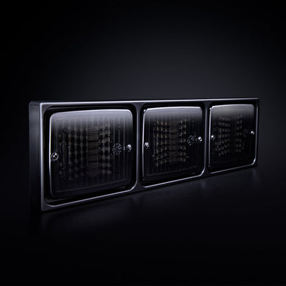 |STRANDS| IZE LED FRAME 3Xsquare
