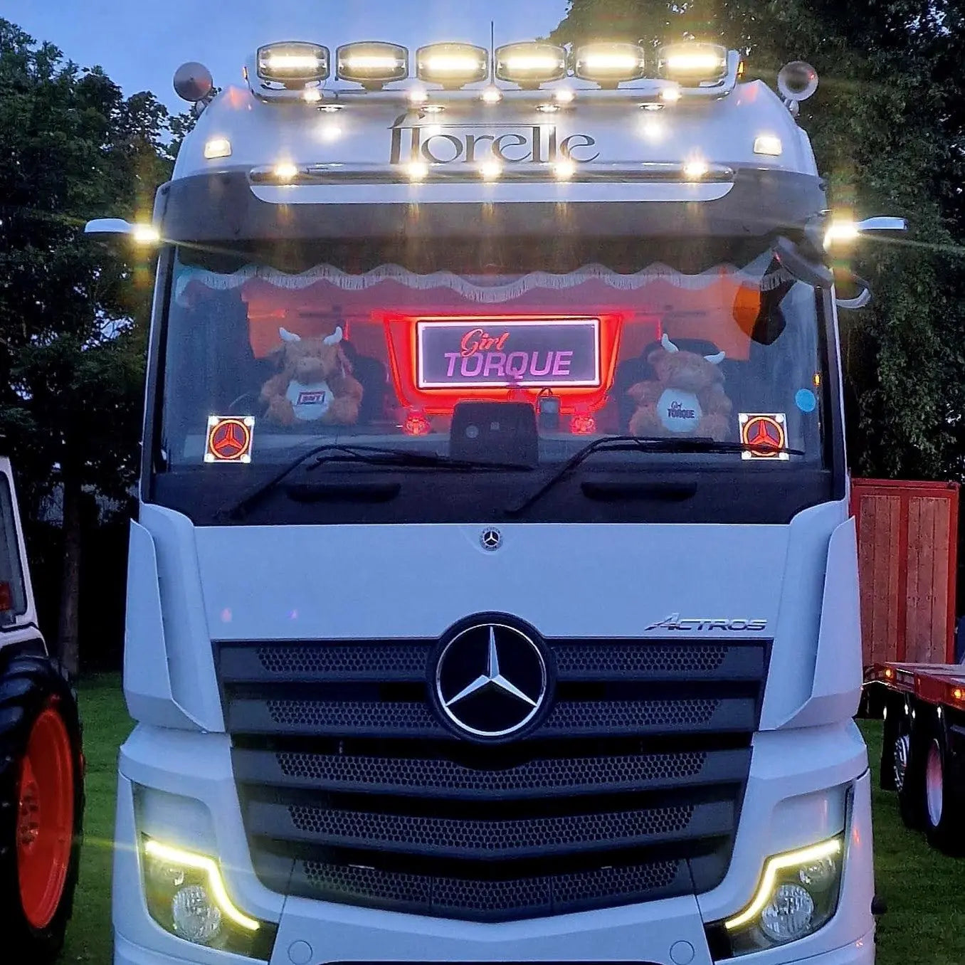 Custom Full Colour Truck / Van Lightboard Custom Designs