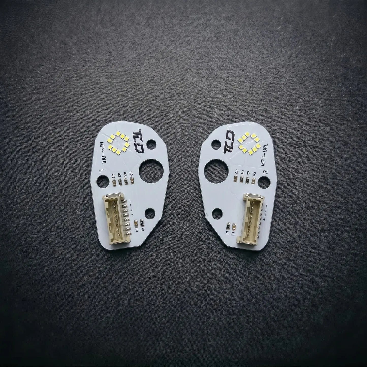 Mercedes Actros MP5 DRL Conversion Kit (White) (2020+)