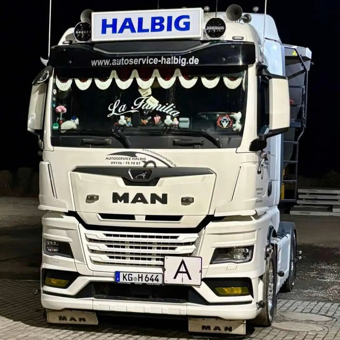 Old School Dutch Style Illuminated Led Truck Headboard - In Your Truck Ltd