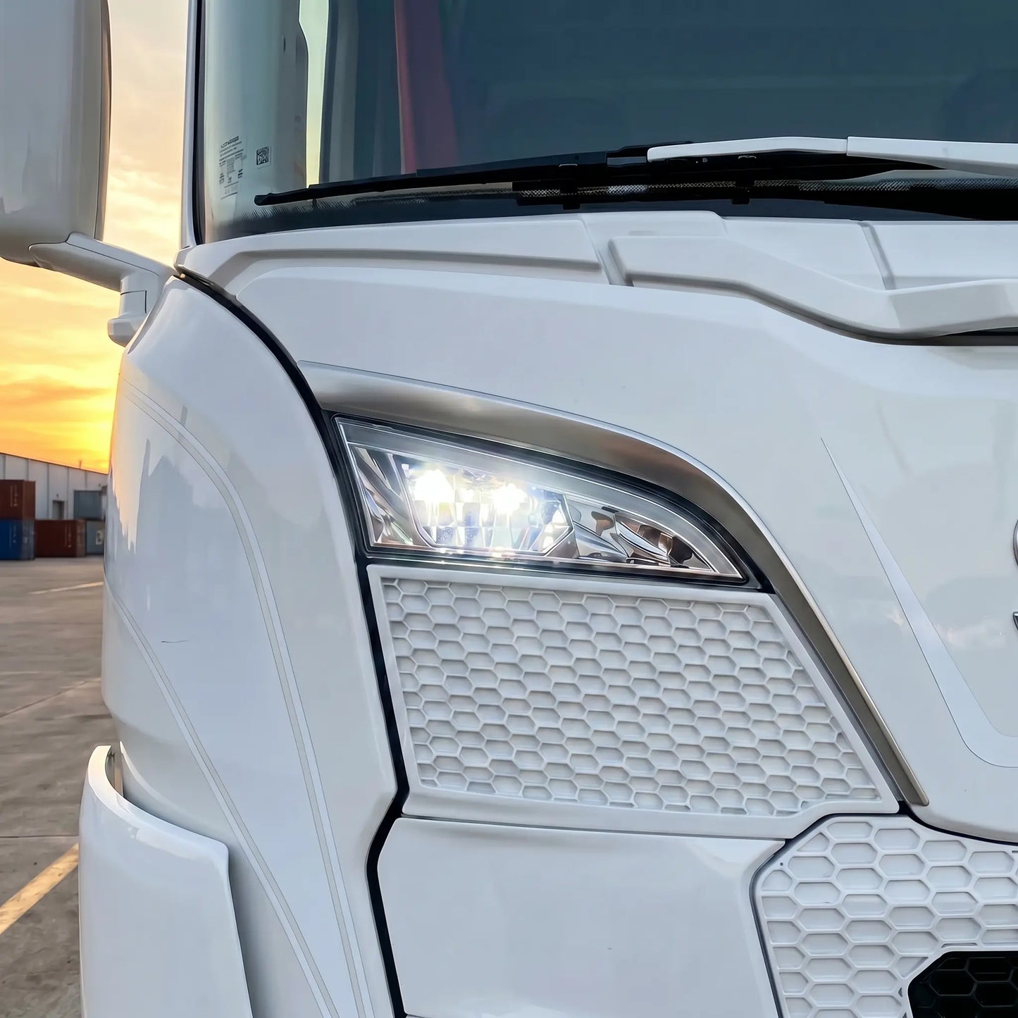 Scania Next-Gen Dual Color Position Lights High-Beam (2023+)