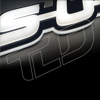 'SUPER' 3D Light badge
